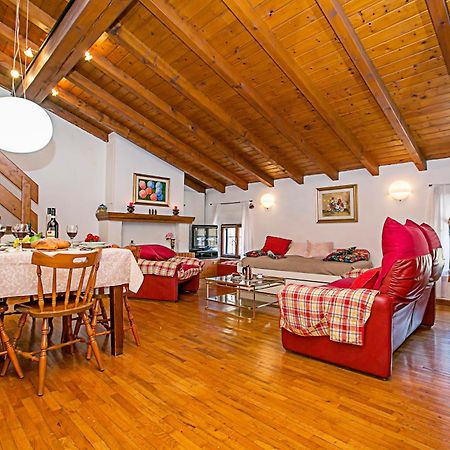 Residenza Rocca Del Lago 2 - Happy Rentals ريفا ديل غاردا المظهر الخارجي الصورة